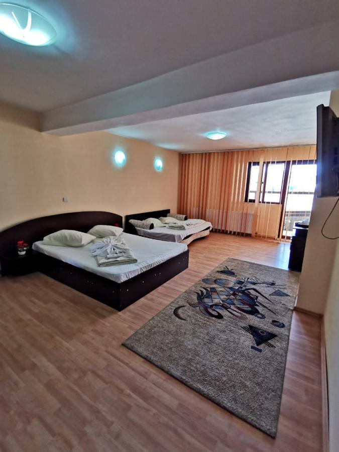 International Recola Motel Băneşti Exterior foto